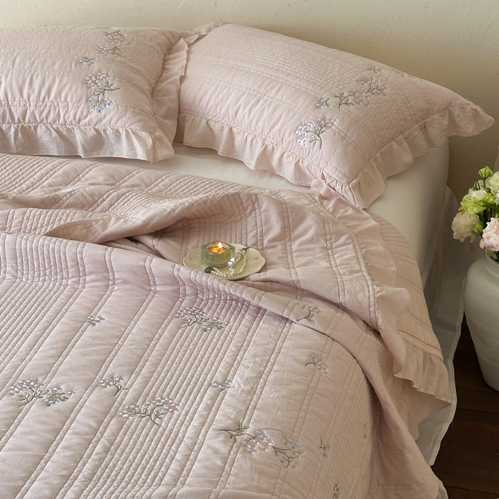 Cotton bedspread, 3-piece, with ruffles