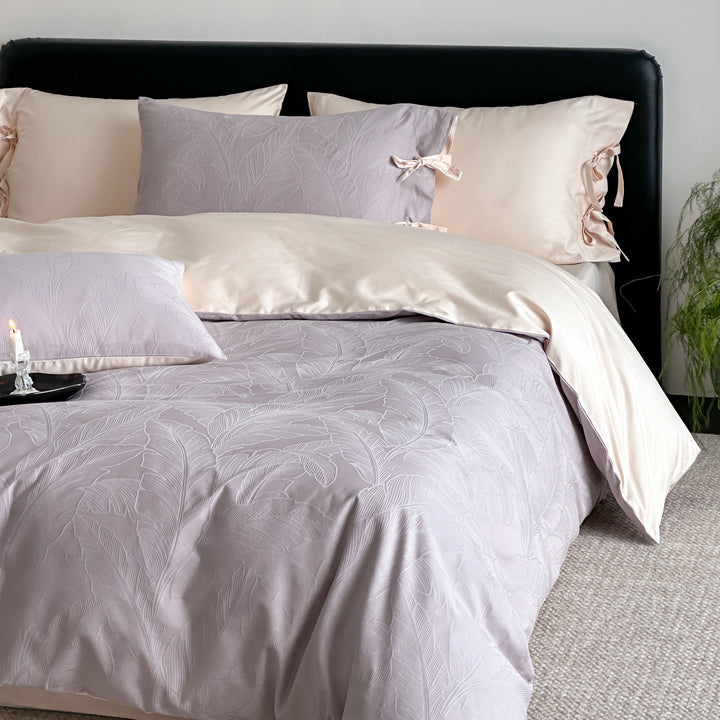 Cotton bedding set with jacquard pattern