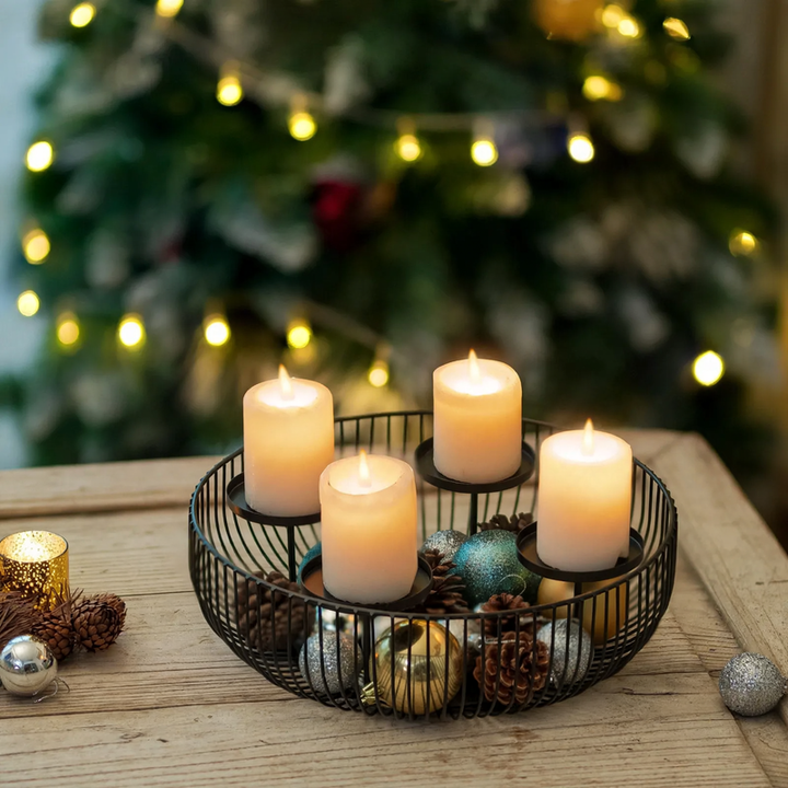 Decorative candle holder made of iron for festive occasions