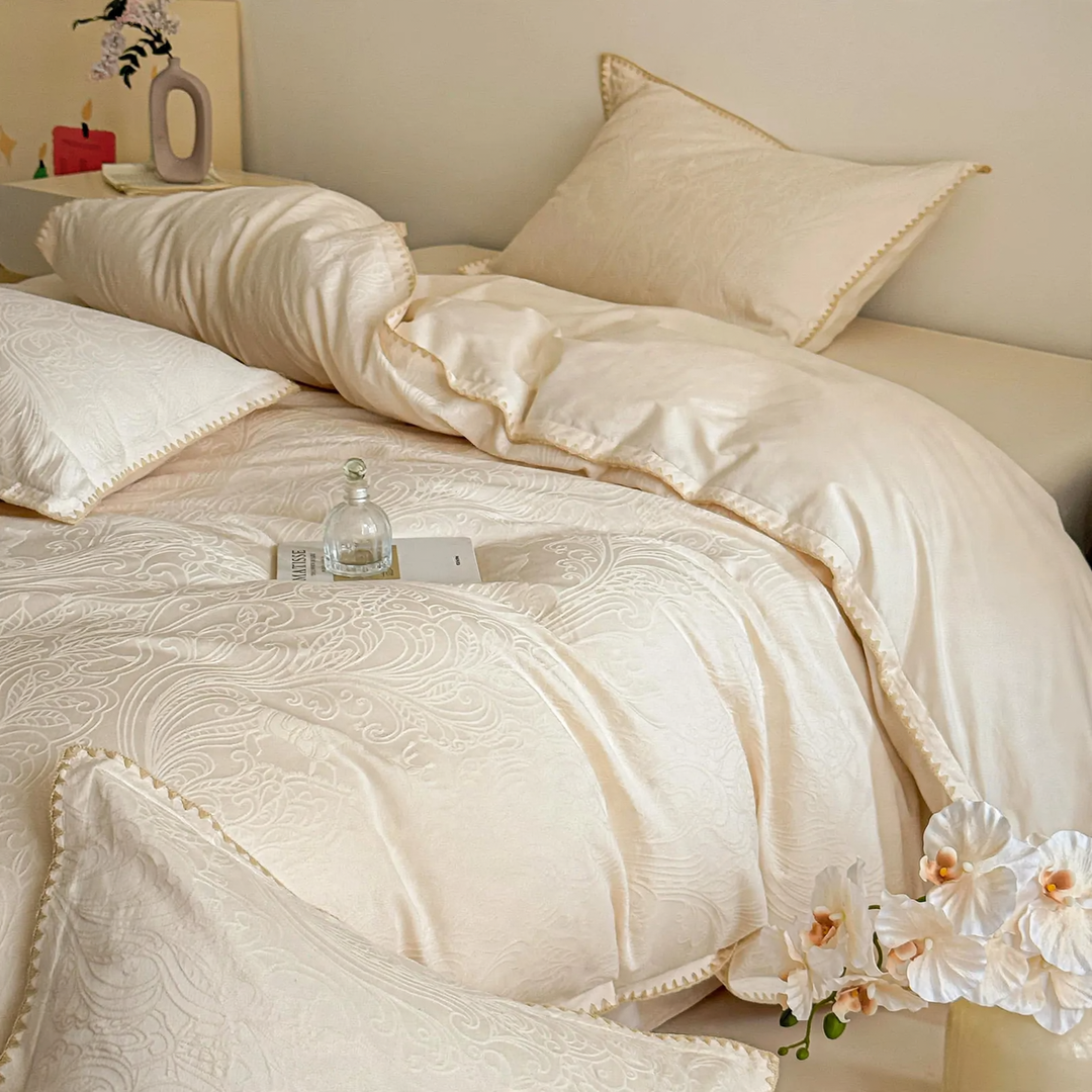 Elegant bedding set with relief pattern