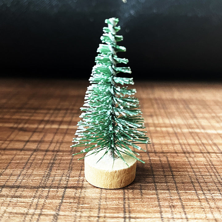 Mini Christmas tree with snow effect
