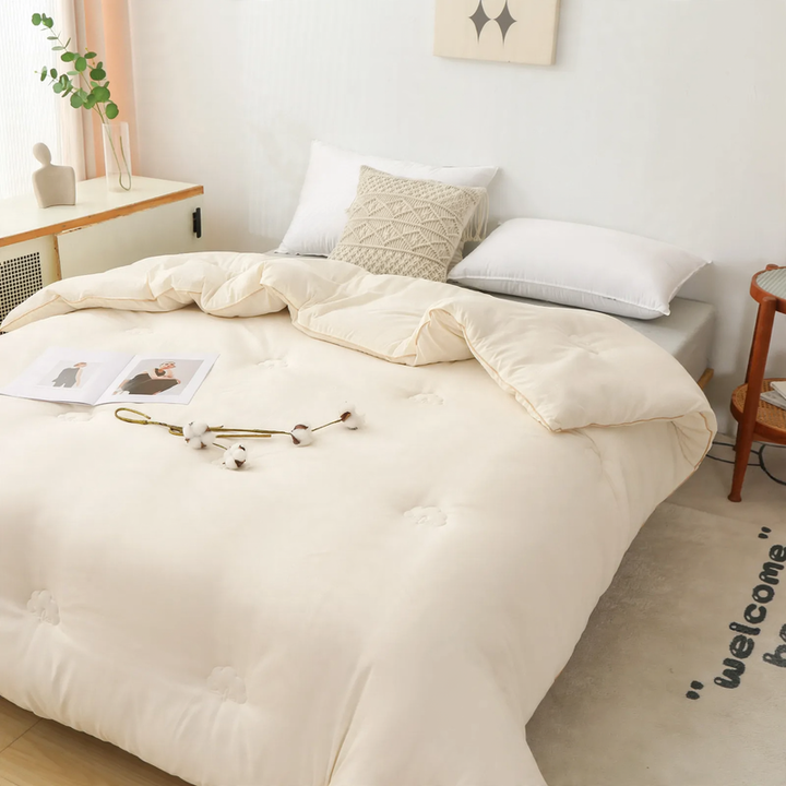 Cotton quilt with soy fiber filling