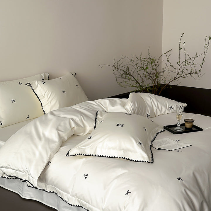 Australian cotton bedding, satin binding