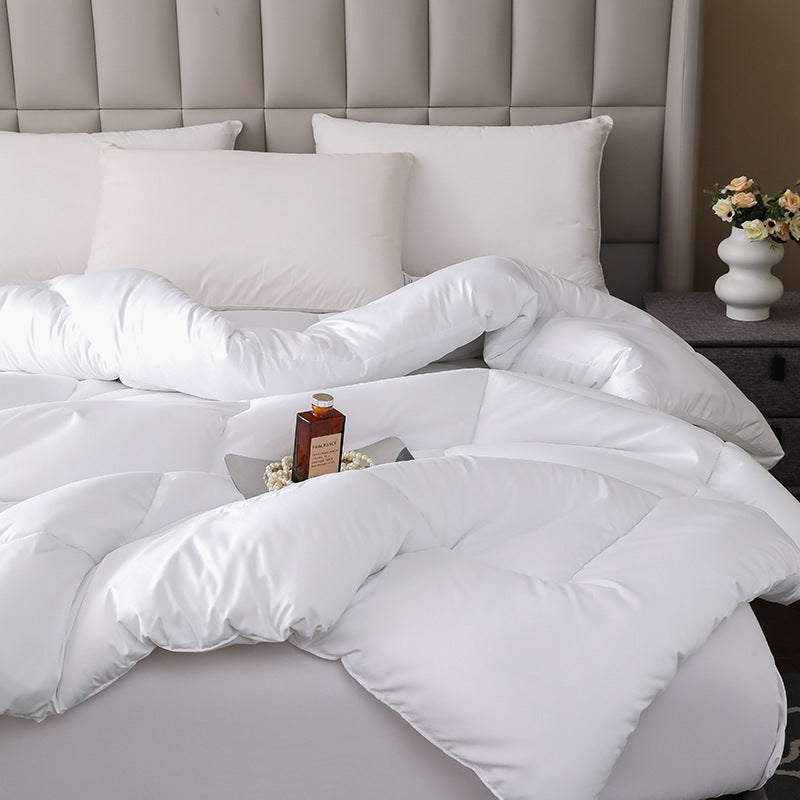 Duvet with down alternative, hotel quality