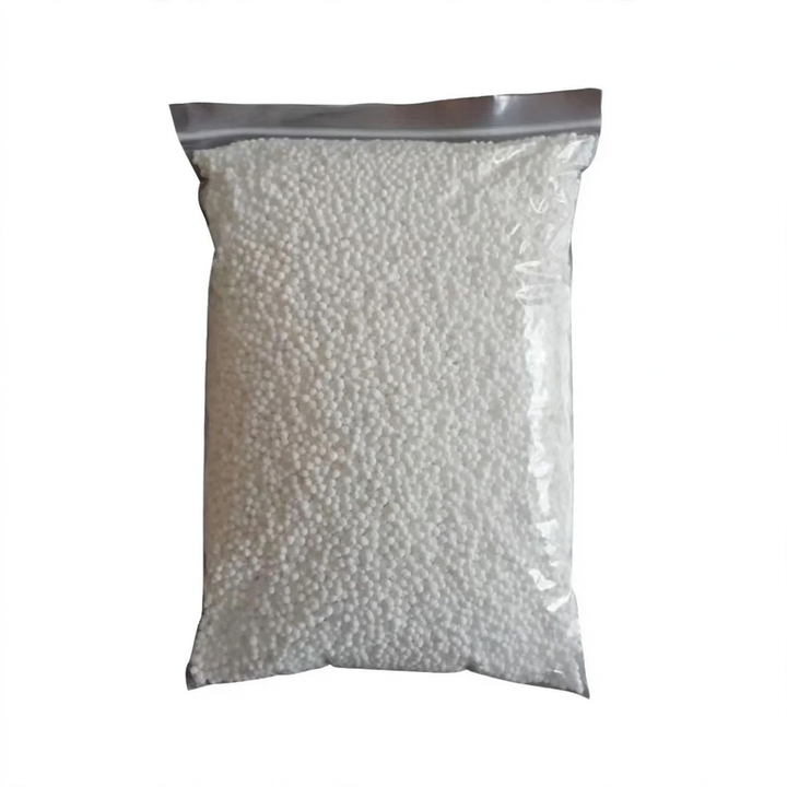 Calcium chloride granulate for moisture absorption