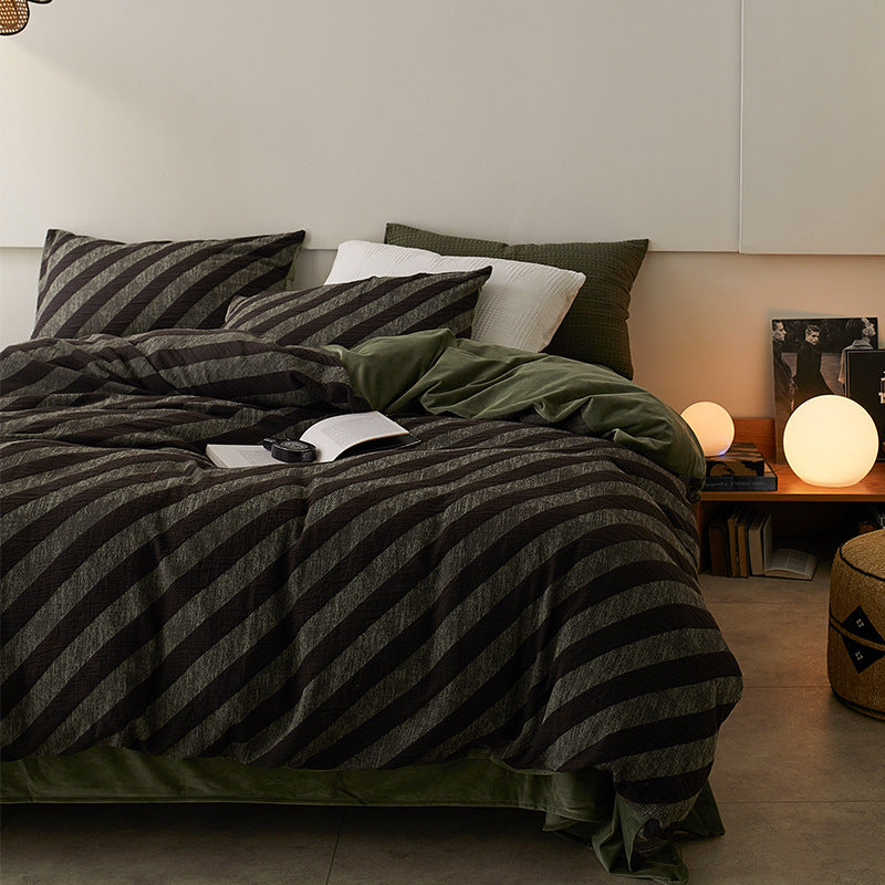 Milk fiber fleece bedding set, geometric design