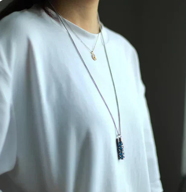 BowLift | Perfumed Pendant Necklace | Stainless Steel | Interchangeable Aroma Discs