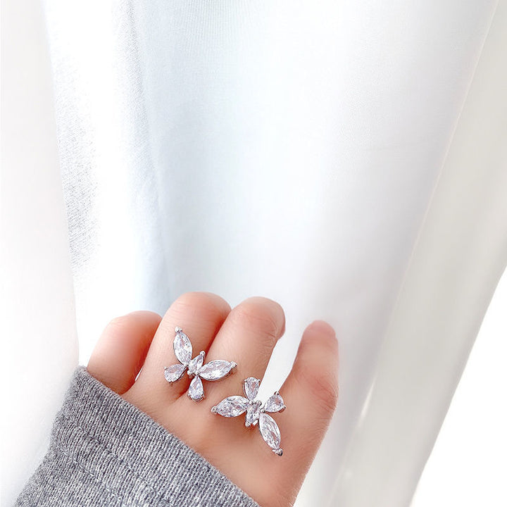 Elegant Butterfly-Inspired Adjustable Ring Bowlift