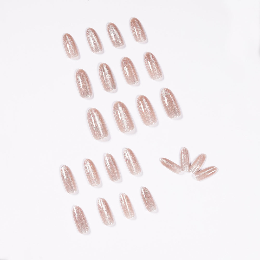 Glittering nail art with elegant accents Bowlift