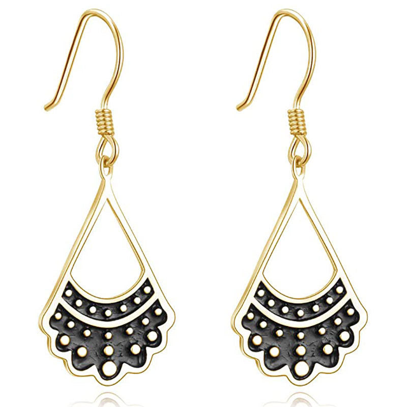 Elegant Gold and Black Fan-Shaped Earrings Bowlift