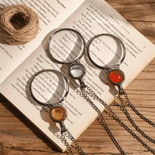 BowLift | Grands Loupe Pendant Necklace