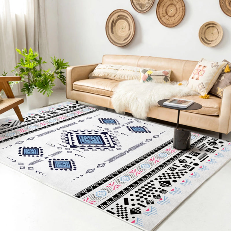 BowLift | Native American Line Print Rug Multicolor Polypropylene Rug Pet Friendly Non-Slip Back Machine Washable Rug for Living Room