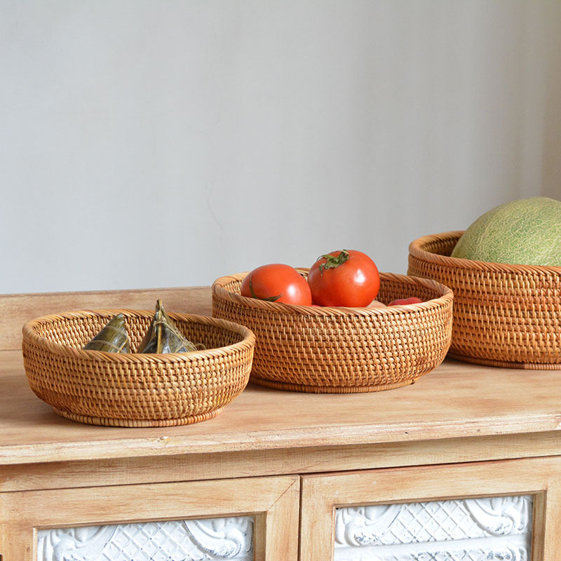 Decorative woven basket Bowlift