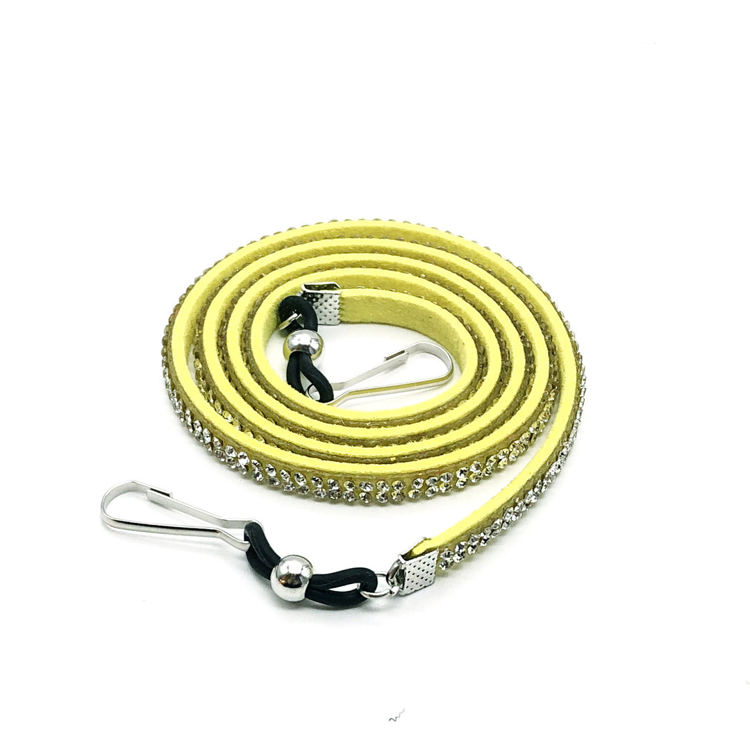 Rhinestone-Embellished Dog Leash Bowlift