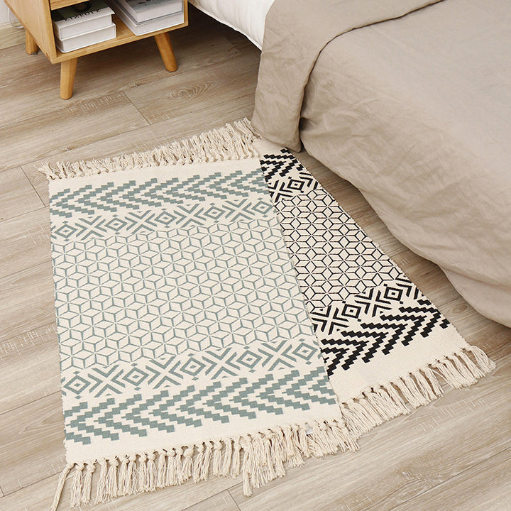 Flat-woven cotton runner with graphic stripe pattern and fringes Bowlift