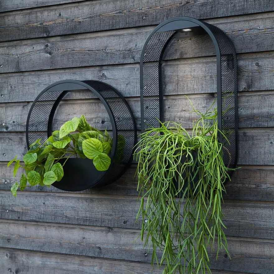 BowLift | Solar Powered Wall Pot Light