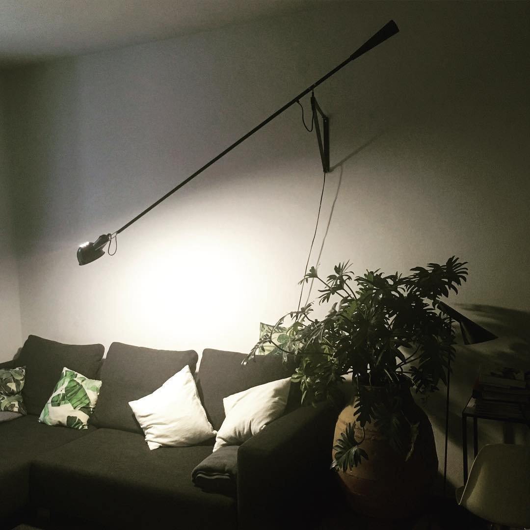 BowLift | Model 265 Wall Lamp