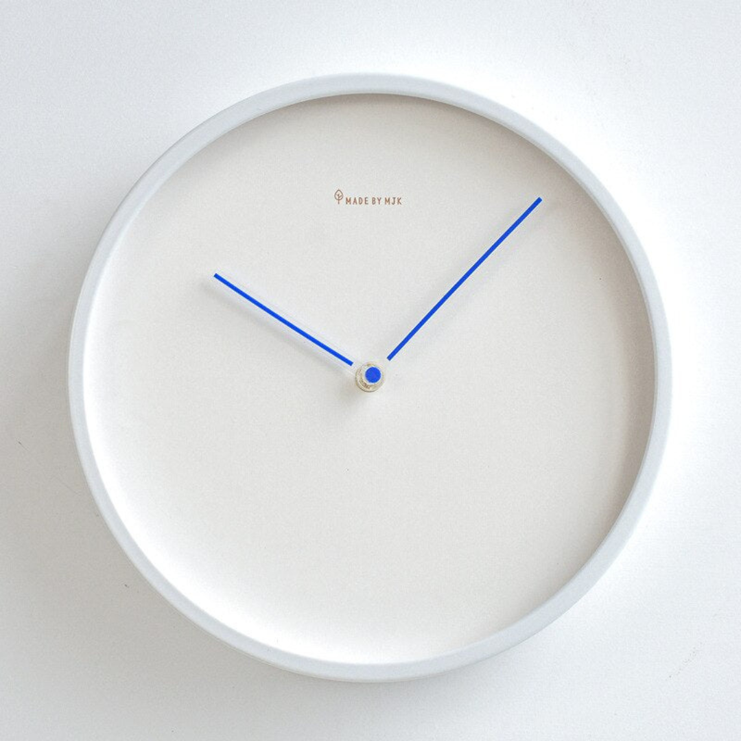 BowLift | Veyra – Minimalist Scandinavian Wall Clock | Modern Nordic Design