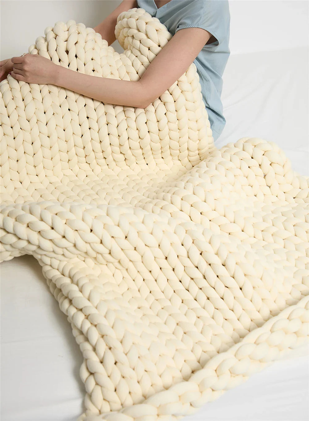 Chunky Knit Throw Handmade Weighted Blanket - SUPER COZY & CALMING BLANKET Bowlift