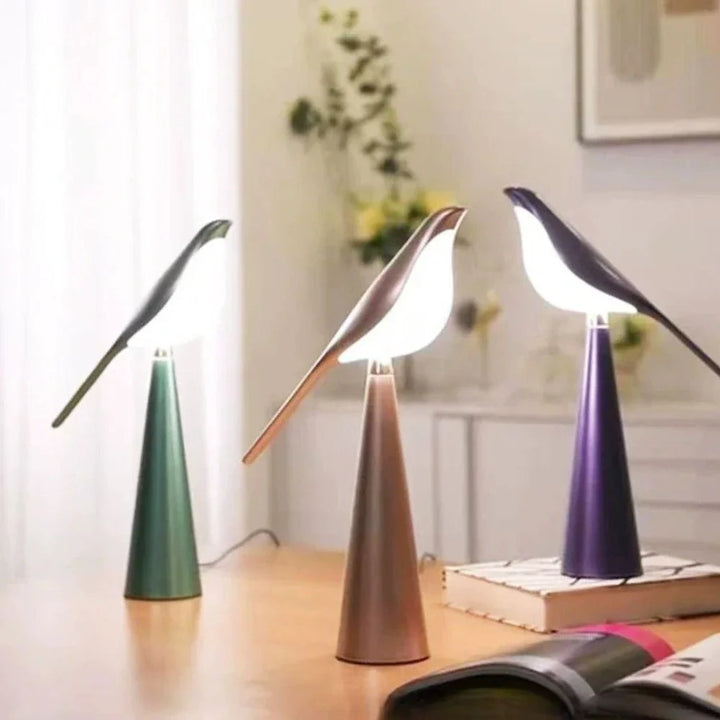BowLift | Serene Magpie Light