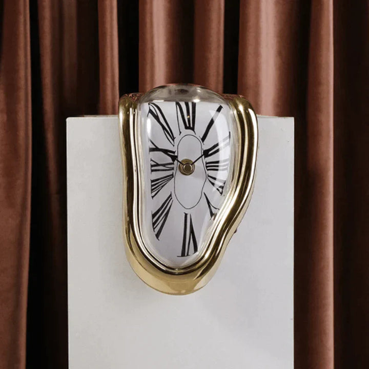 BowLift | Melting Time Warp Clock
