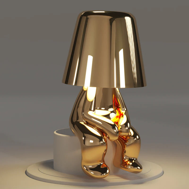 BowLift | Thinker Little Golden Man Table Lamp