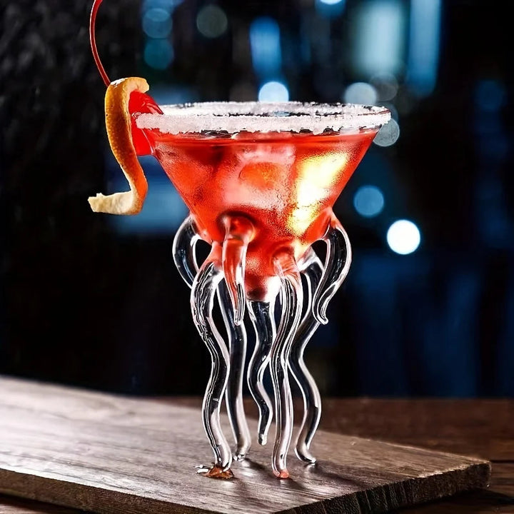 Unique, octopus-inspired cocktail glass Bowlift