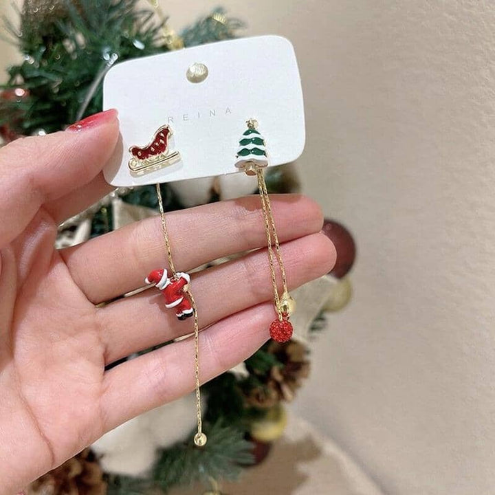 BowLift | Asymmetric Santa Earrings
