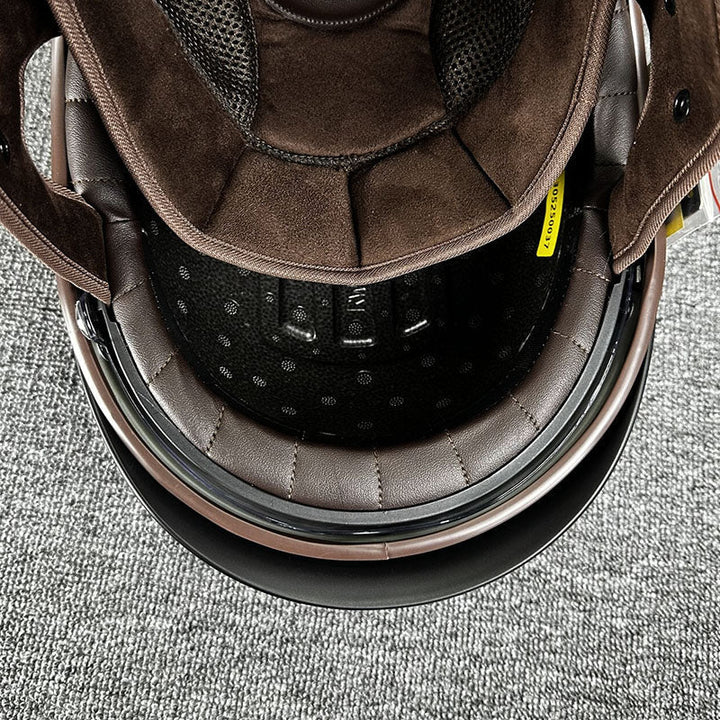 BowLift | City Helmet for Chopper with Minimalist Design
