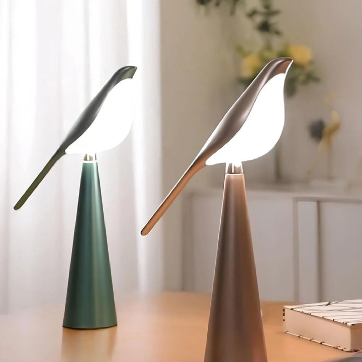 BowLift | Serene Magpie Light