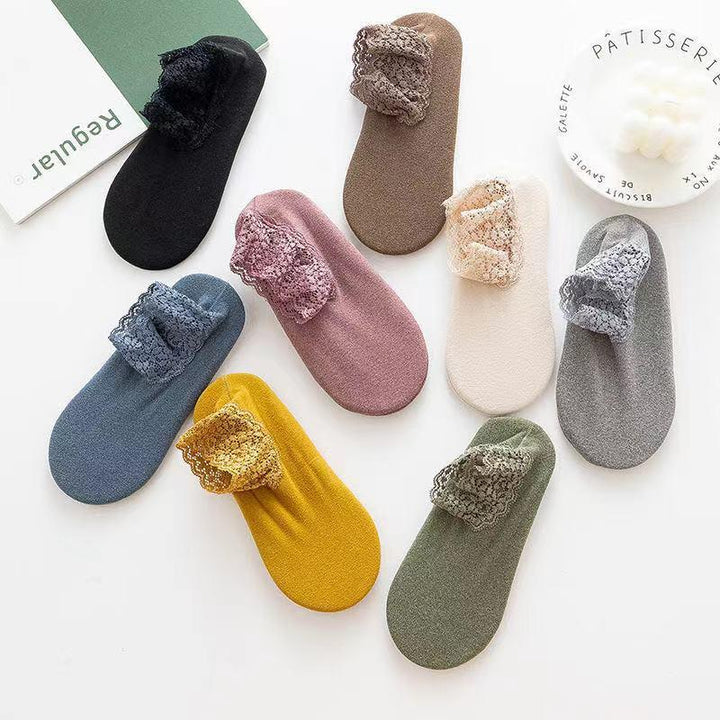 BowLift | New warm socks with stylish lace