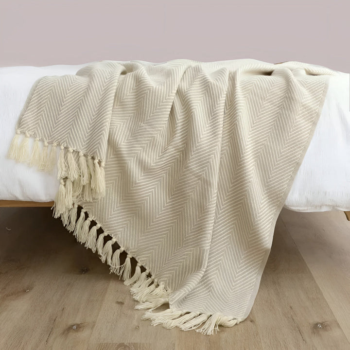 BowLift | Herringbone Tassel Knit Blanket