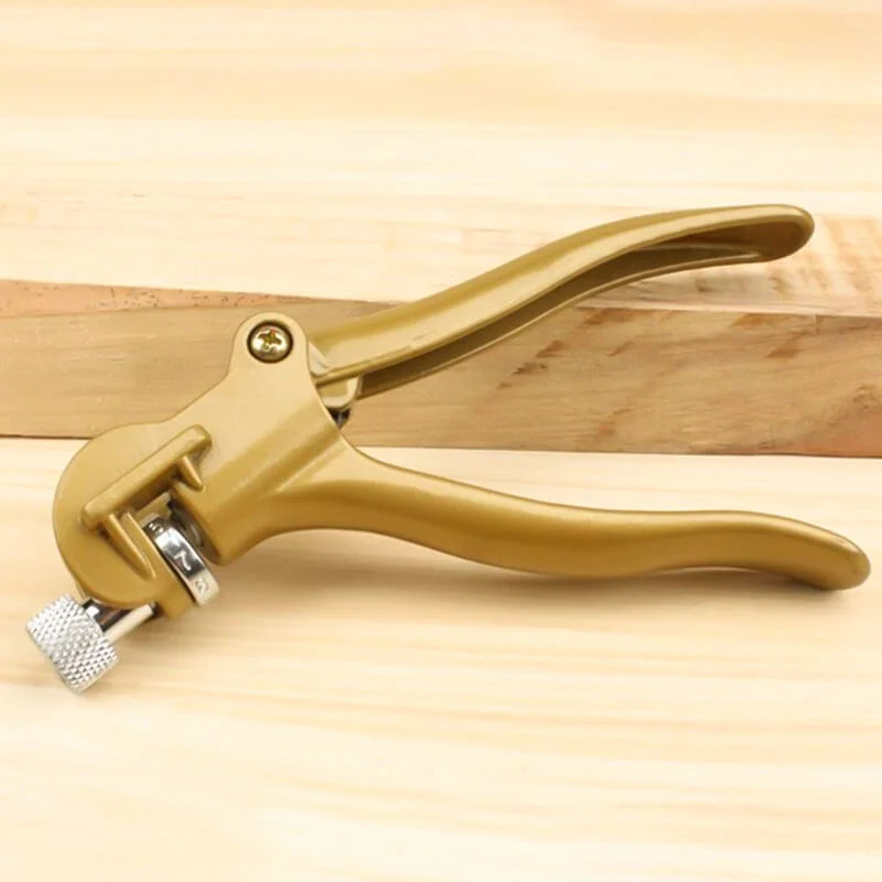 BowLift | Precision Miter Box | Adjustable Saw Guide | 45° 90° 135° Cutting Angles | Durable Plastic Construction