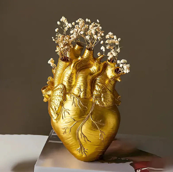 BowLift | Greek inspired heart vase