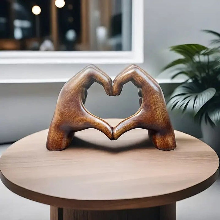 BowLift | Heart Statue