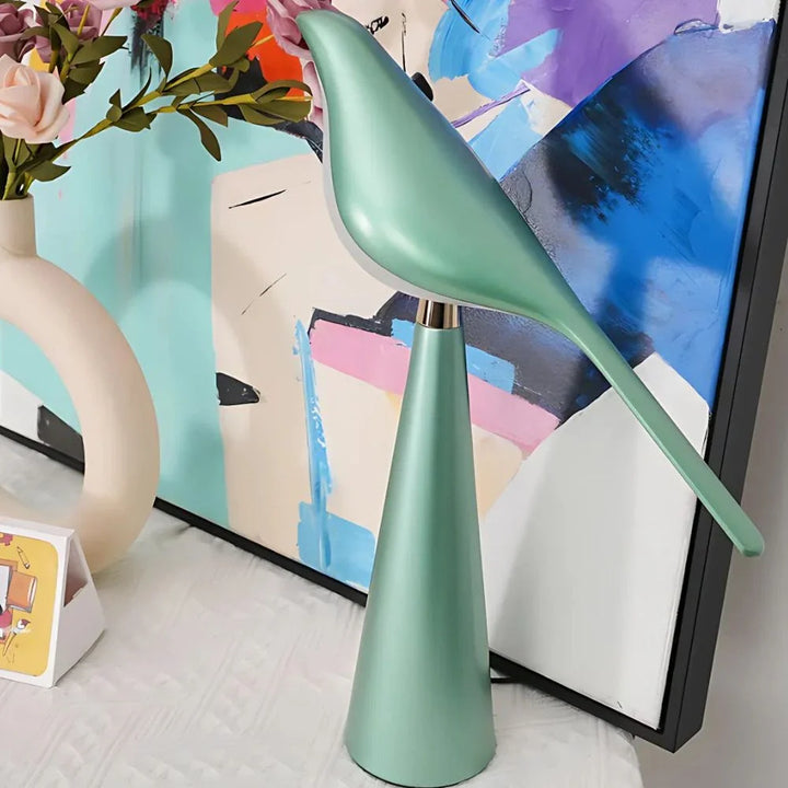 BowLift | Serene Magpie Light