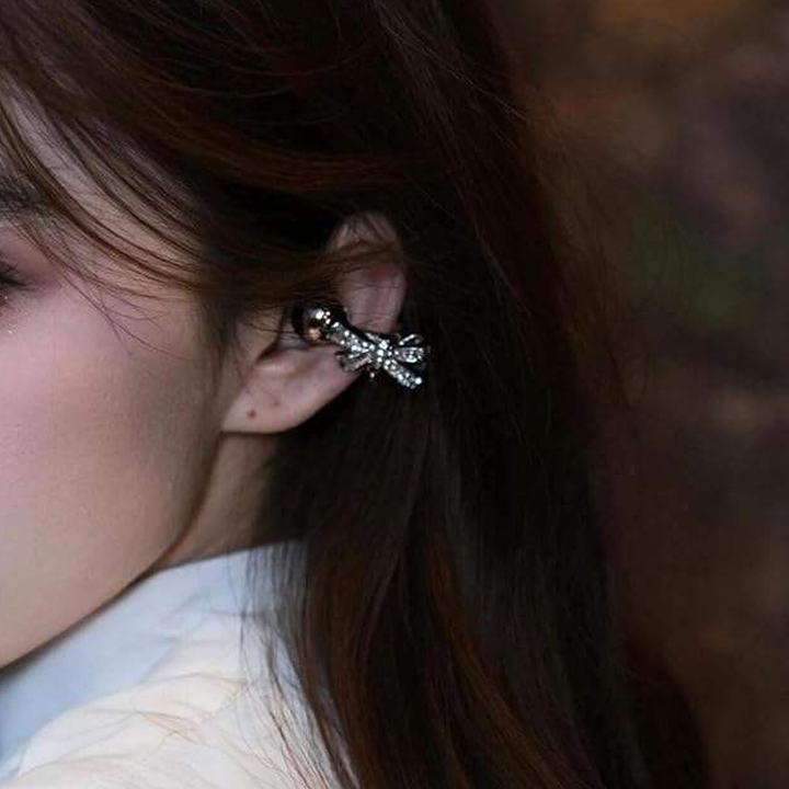 BowLift | Sparkling Butterfly Bow Clips for Earbuds