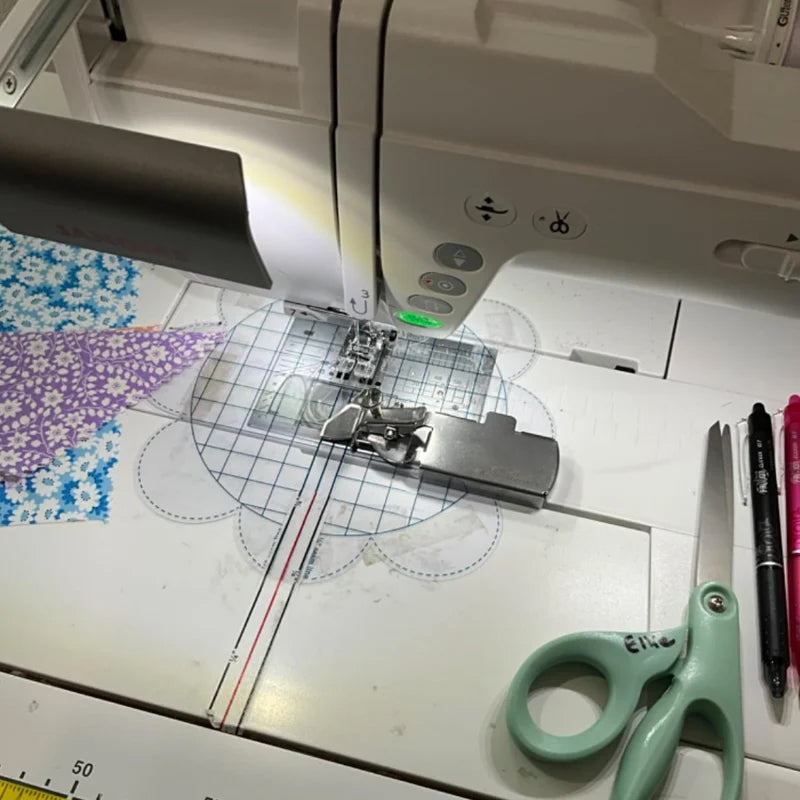 BowLift | MagneticSeam Effortless Stitch Guidance