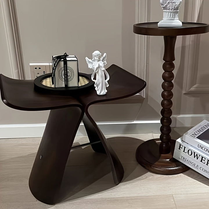 BowLift | Elegant Butterfly Stool – Timeless Design for Living Room and Entrance