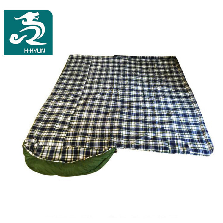 Sleeping Bag With Soft Interior Bowlift