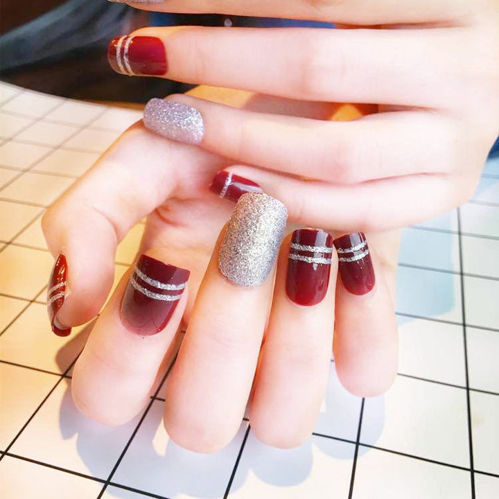 Glittering Textured Press-On Nail Art Set