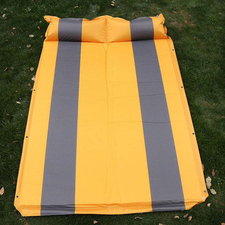 self-inflating double camping mattress with integrated headrest Bowlift