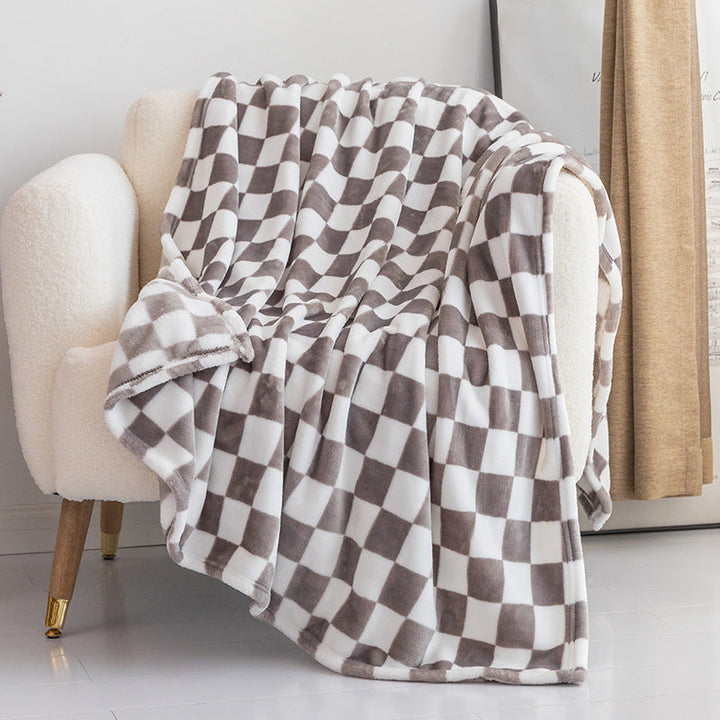 BowLift | Stylish blanket in checkered pattern for your home