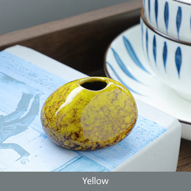 BowLift | Mini Ceramic Porcelain Vase