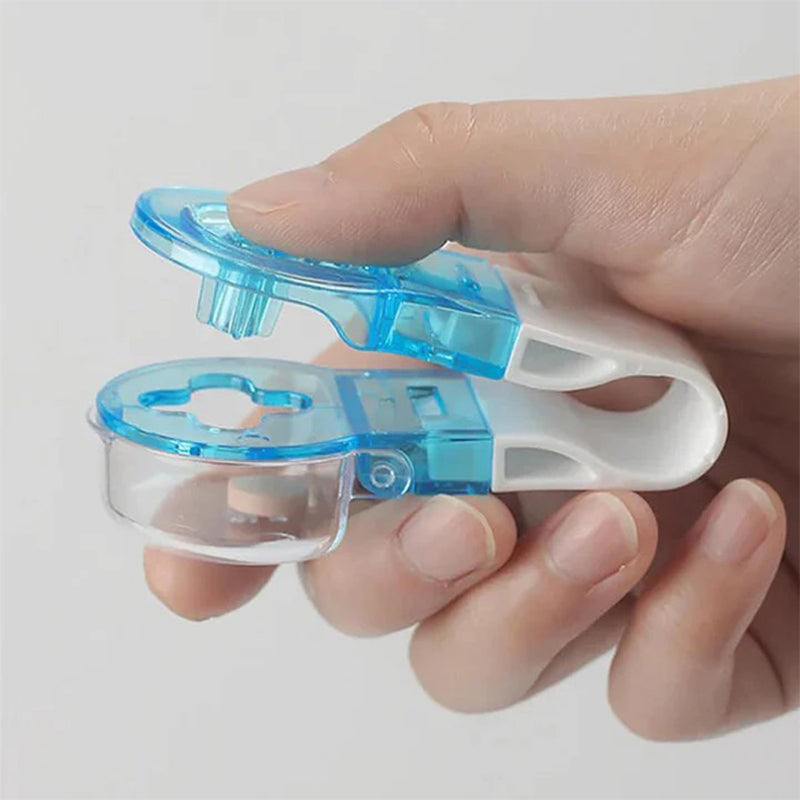 BowLift | Portable pill box