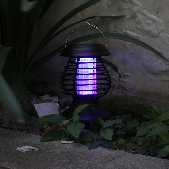 BowLift | Solar Insect Defense Lamp with LED Light – Effective Mosquito Control for the Garden