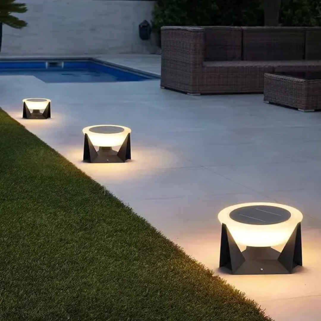 BowLift | Stylish Solar-Powered Outdoor Lamp