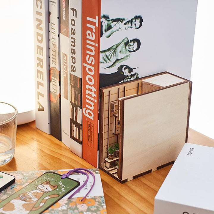 Assembly kit for DIY shelf decoration | Bowlift