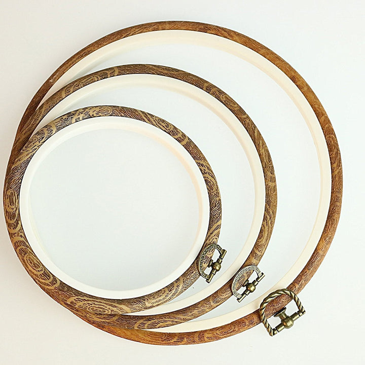 BowLift | 3 Pieces Vintage Embroidery Hoops