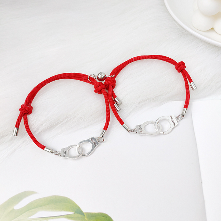 BowLift | Handcuff Bracelet